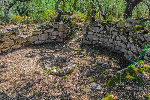 Nuraghe Complex of Noddule, Round Hut