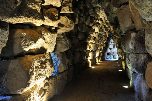 Nuraghe Santu Antine, Defensive Corridor