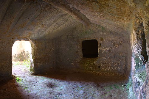 Noeddale, Domus de Janas